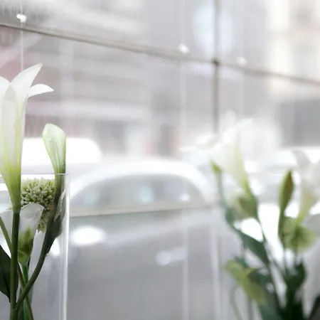 Hotel Jardin Le Brea Paryż