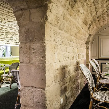 Hotel Jardin Le Brea 3*