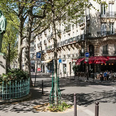 Jardin Le Brea 3* Paris