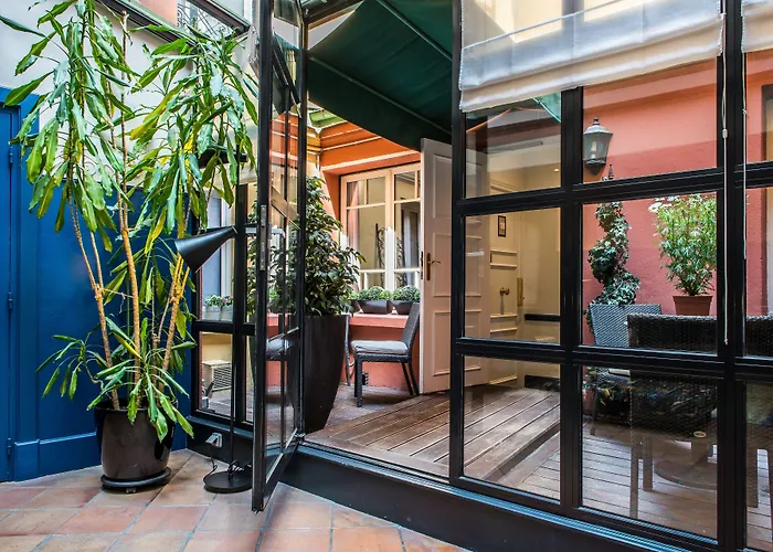 Jardin Le Bréa Hotel 3*