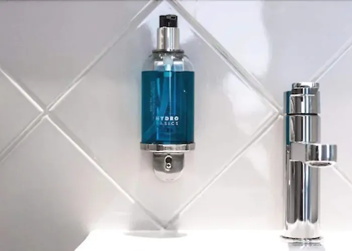 Hotel Jardin Le Bréa